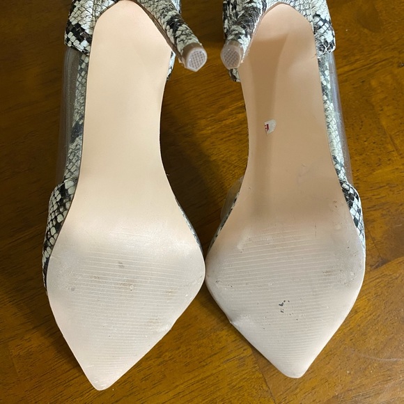 STEVE Madden Women's Shira D'Orsay size 7, Python 4” Heels. Near perfect EUC! - Picture 8 of 14